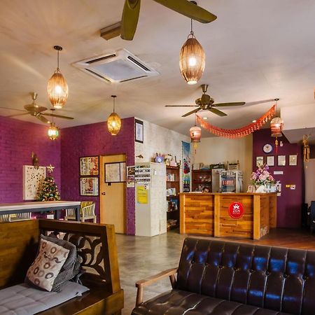 קואלה לומפור The Explorers Guesthouse And Hostel מראה חיצוני תמונה
