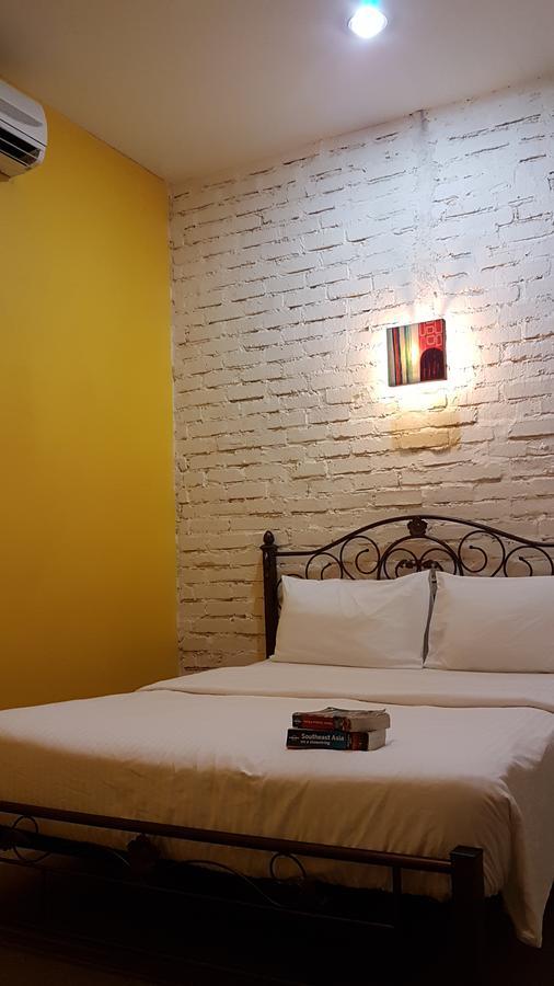 קואלה לומפור The Explorers Guesthouse And Hostel מראה חיצוני תמונה