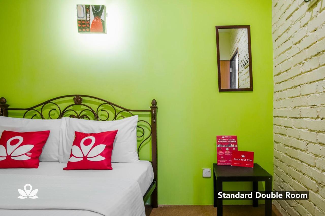 קואלה לומפור The Explorers Guesthouse And Hostel מראה חיצוני תמונה