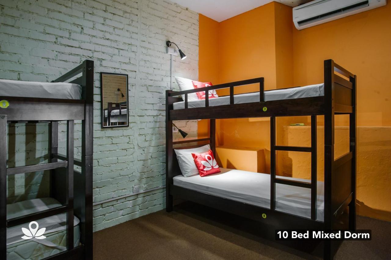 קואלה לומפור The Explorers Guesthouse And Hostel מראה חיצוני תמונה