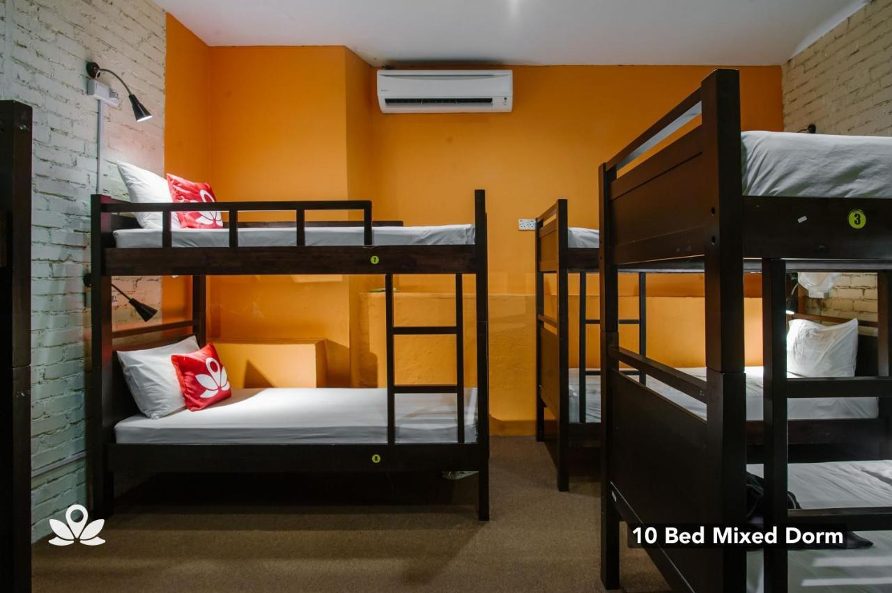 קואלה לומפור The Explorers Guesthouse And Hostel מראה חיצוני תמונה