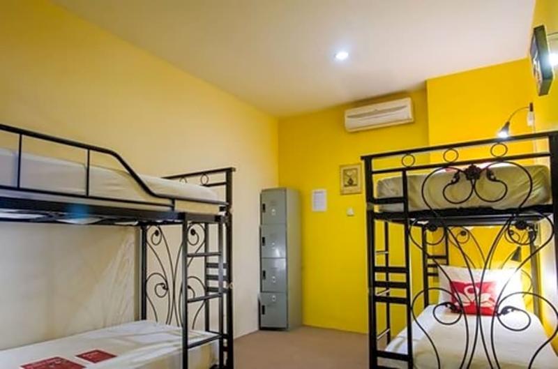 קואלה לומפור The Explorers Guesthouse And Hostel מראה חיצוני תמונה